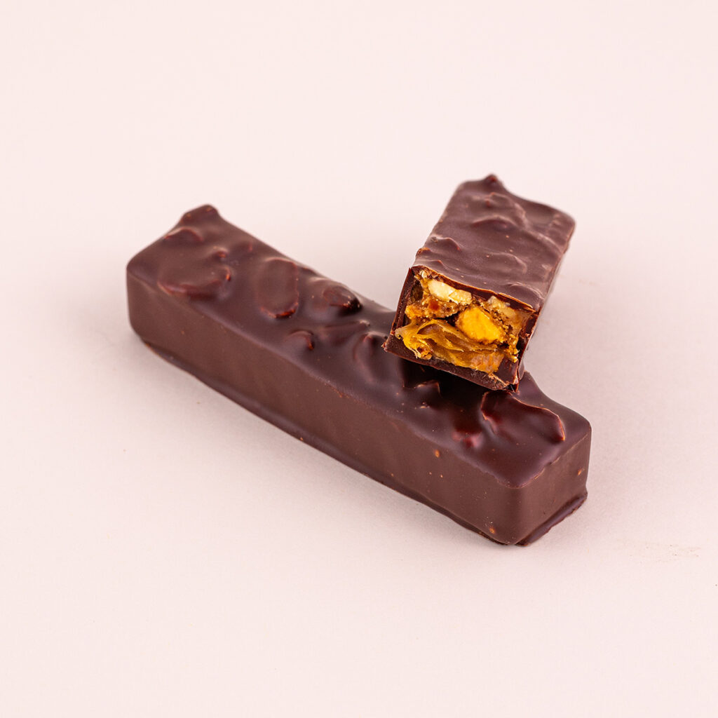 COULEUR CHOCOLAT | Bouchée caramel et praliné cacahuète et noisette noir